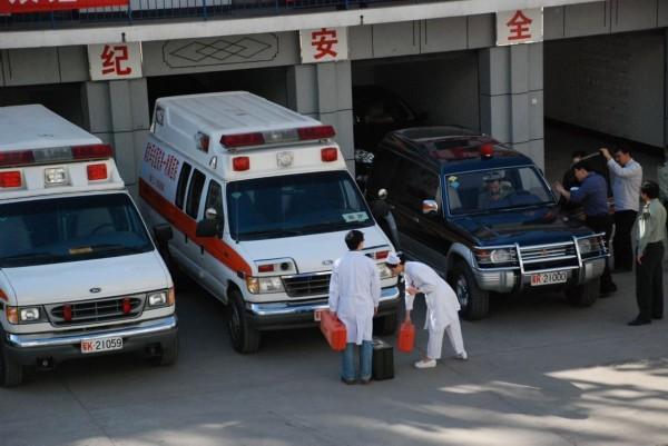 瑞丽市救护车转院
